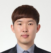 Chang-Mo Kang